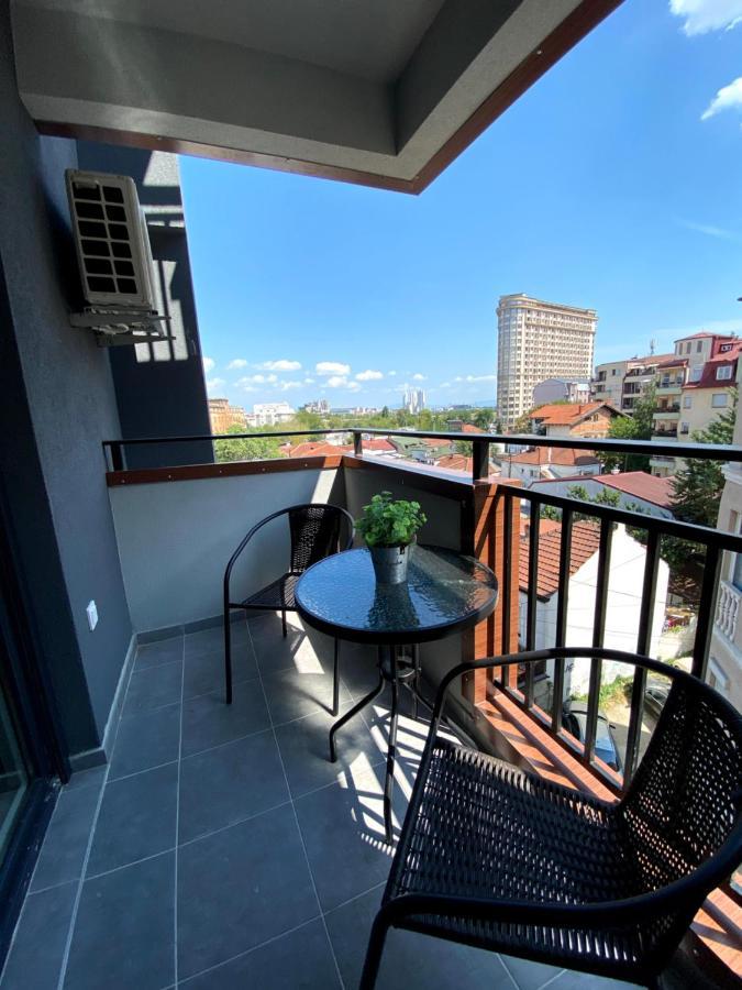 Skopje Brand New Apartment ภายนอก รูปภาพ