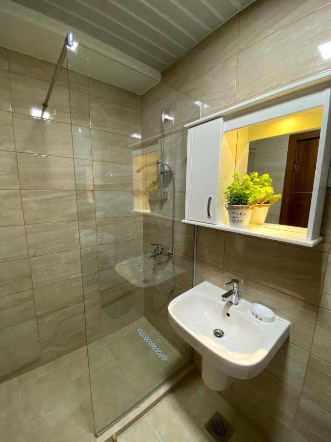 Skopje Brand New Apartment ภายนอก รูปภาพ